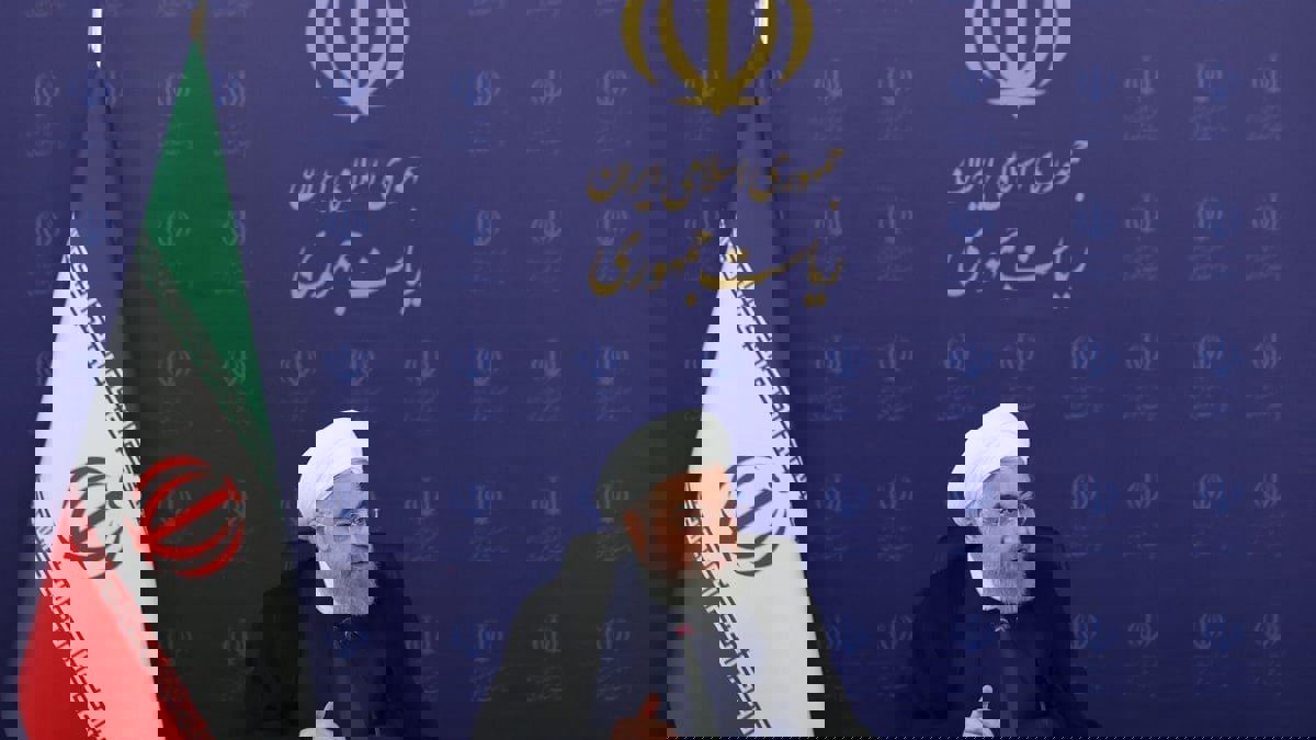 رغم اعترافه بانهيار الريال .. روحاني: اقتصاد إيران تحت السيطرة