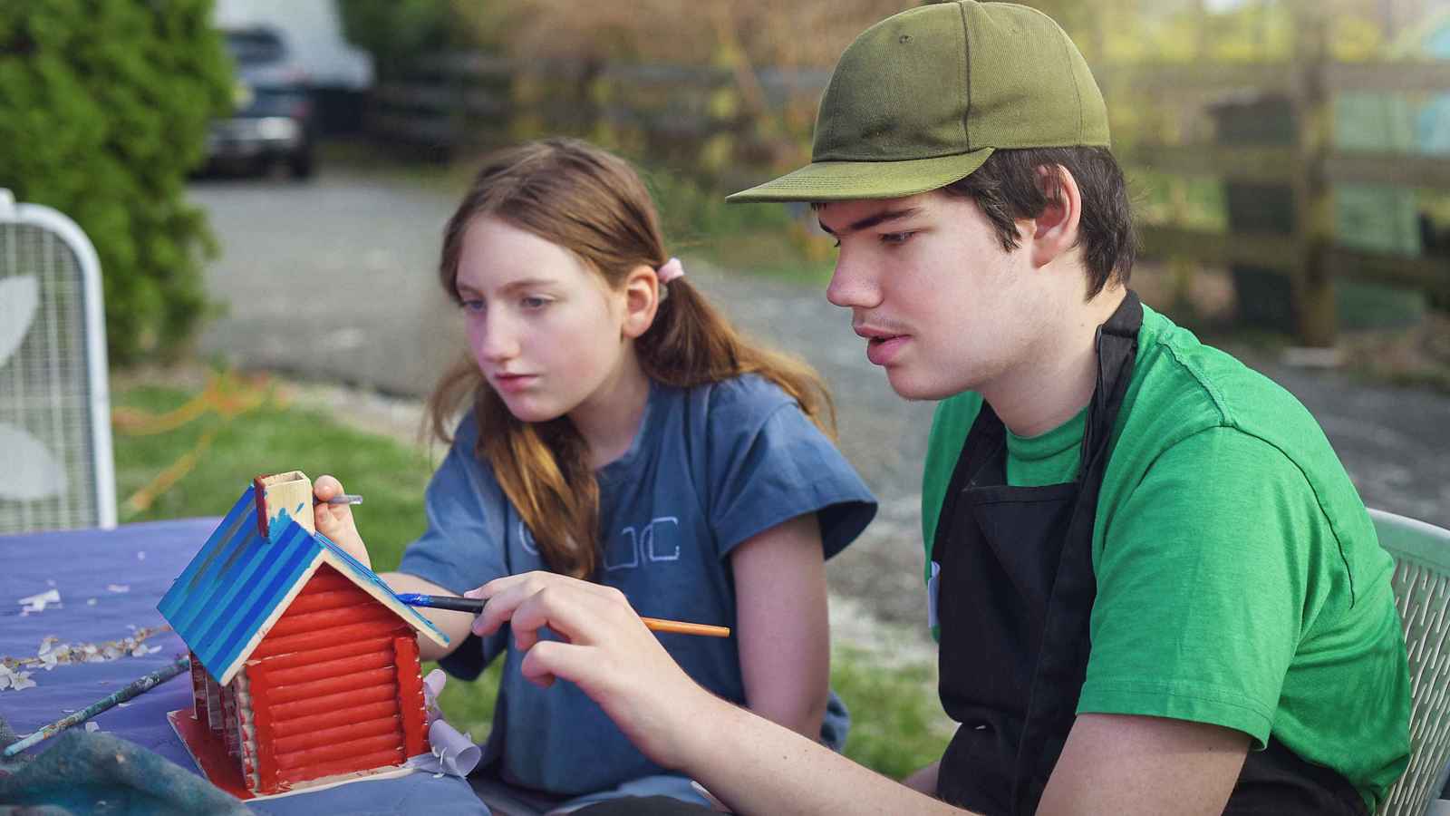 ما سبب إصابة الذكور بالتوحد أكثر من الإناث؟