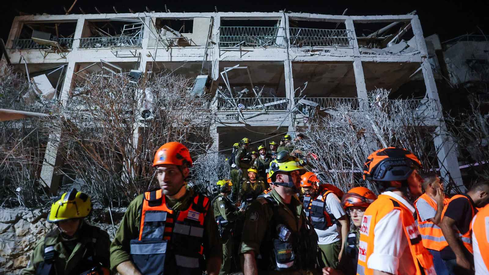 انفجار عنيف يهز وسط طهران قرب مقر هيئة الأركان الإيرانية