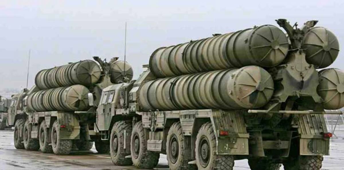 روسيا تسلم العراق 20 صاروخا من طراز "بانتسير-إس1".