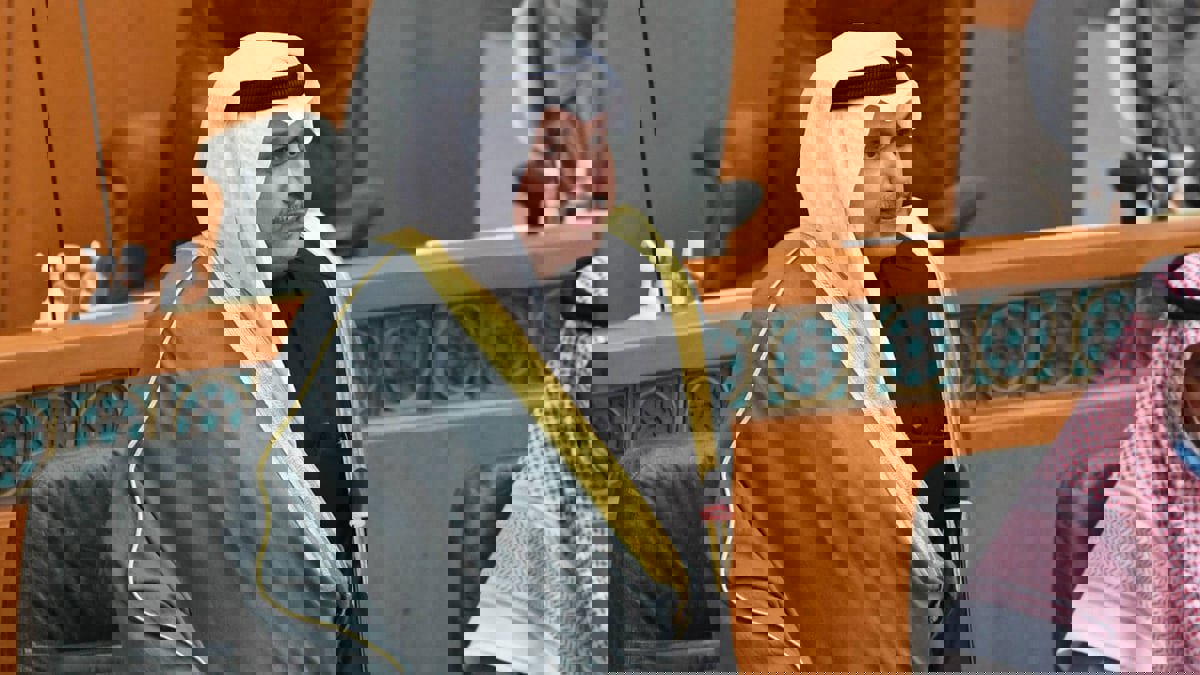 في أول اختبار "حقيقي" للحكومة الجديدة.. وزير الدفاع الكويتي يجتاز جلسة الثقة بالبرلمان