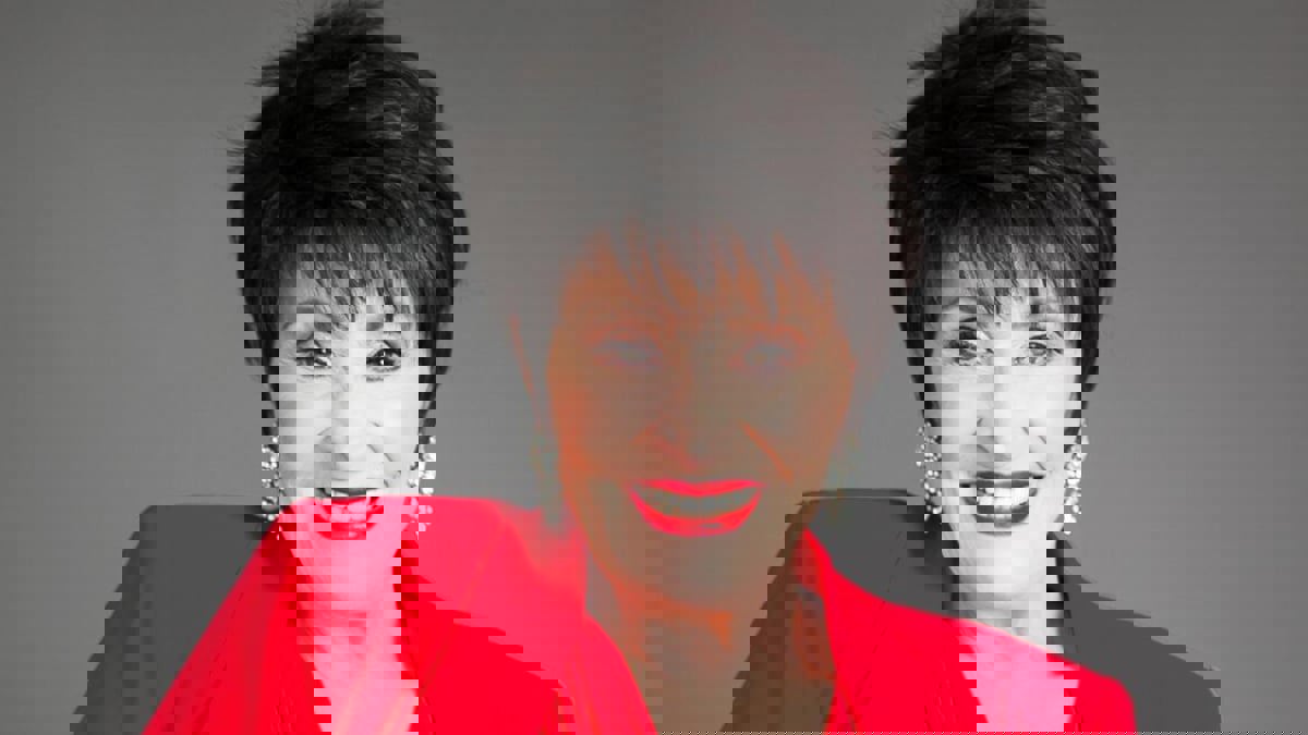 وفاة المغنية والممثلة الأمريكية شيتا ريفيرا 
