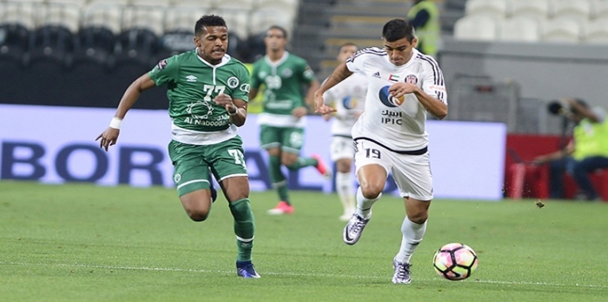 الجزيرة يهزم الشباب وينتظر تعثر الأهلي للفوز بلقب الدوري الإماراتي