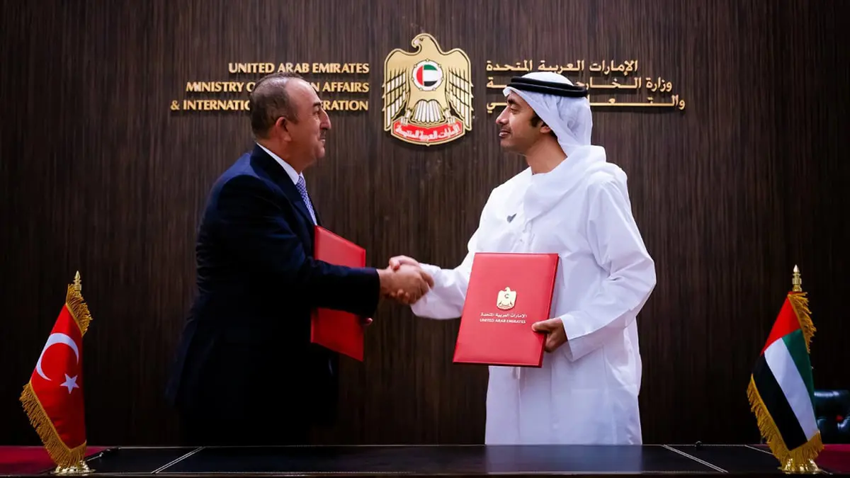 عبد الله بن زايد: الإمارات تتطلع للاستثمار في قطاع الطاقة التركي