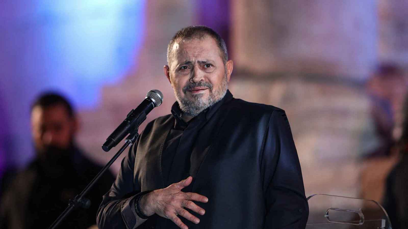 تأجيل حفل جورج وسوف في الساحل الشمالي بسبب احتراق المسرح