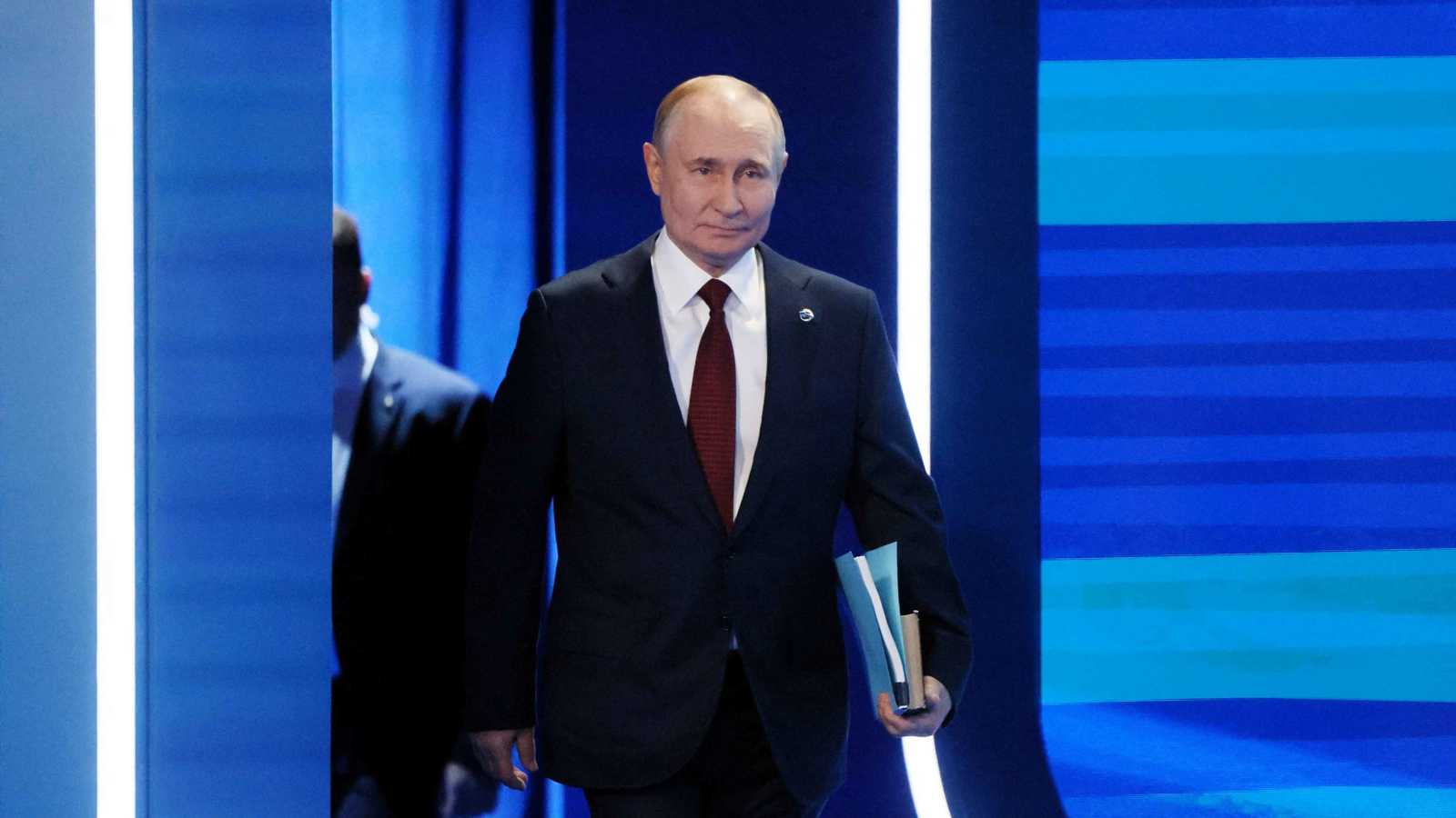 قبل انتهاء "ستارت الجديد".. موسكو تُفاجئ العالم بدعوة نووية غير مسبوقة