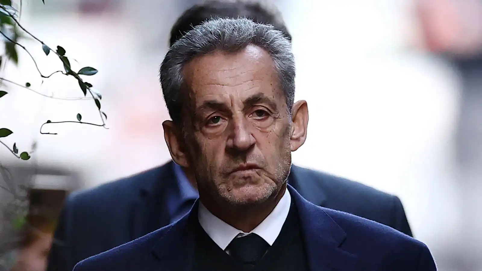 مدان نهائياً مرتين.. السوار الإلكتروني يطوّق كاحل ساركوزي مجدداً