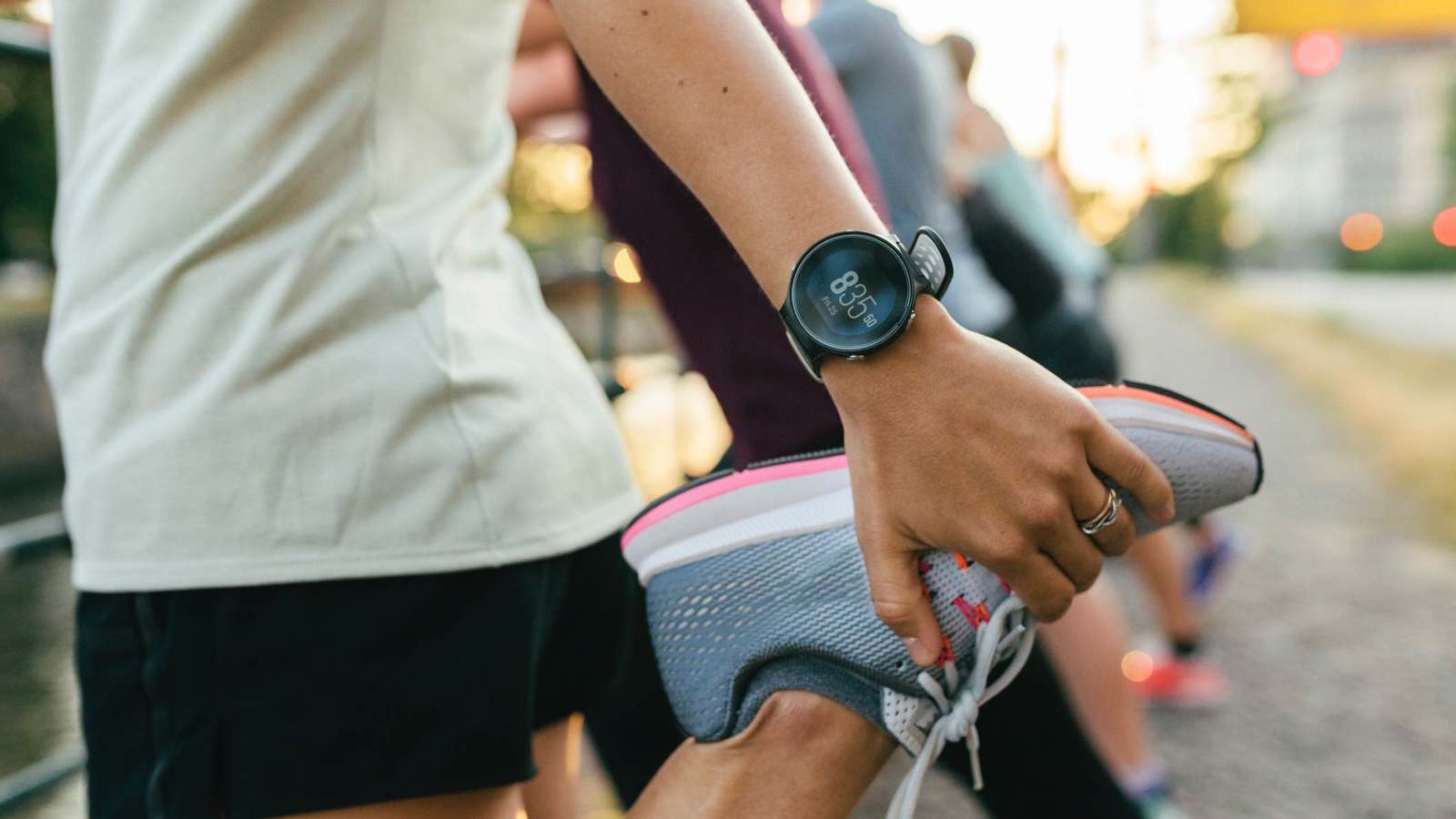 التمدد قبل التمرين أم بعده.. أيهما الأفضل؟