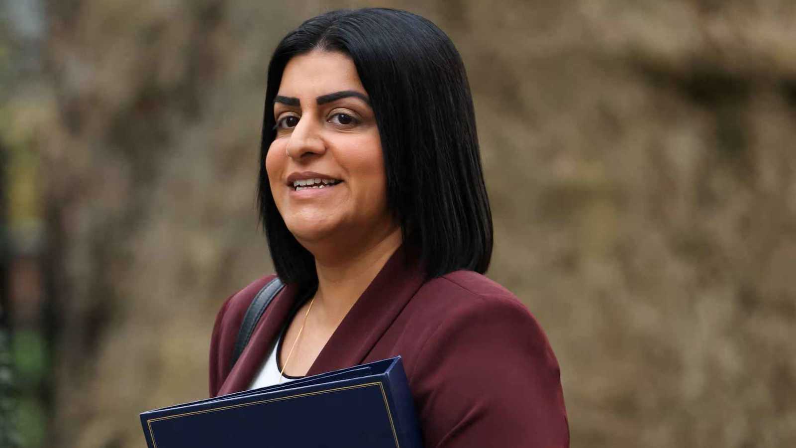 بعد تهديد بريطاني.. أنجولا وناميبيا توافقان على عودة المهاجرين