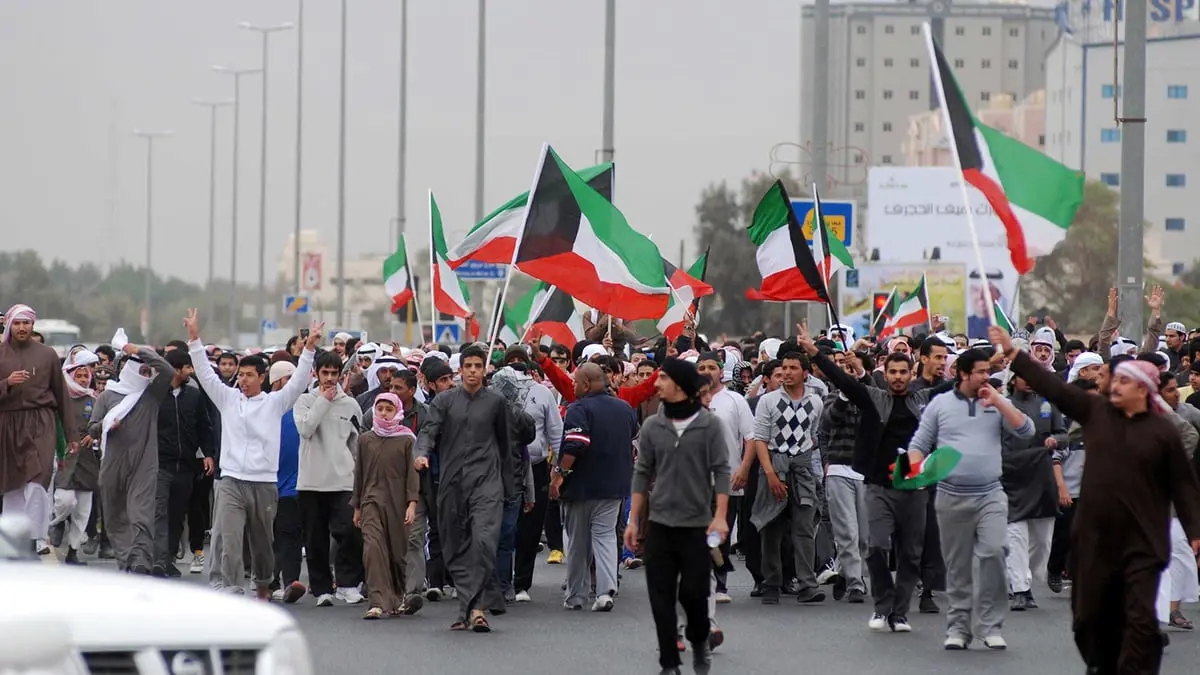 الكويت.. هل يتحول انتحار "البدون" إلى وسيلة ضغط لحل قضيتهم؟