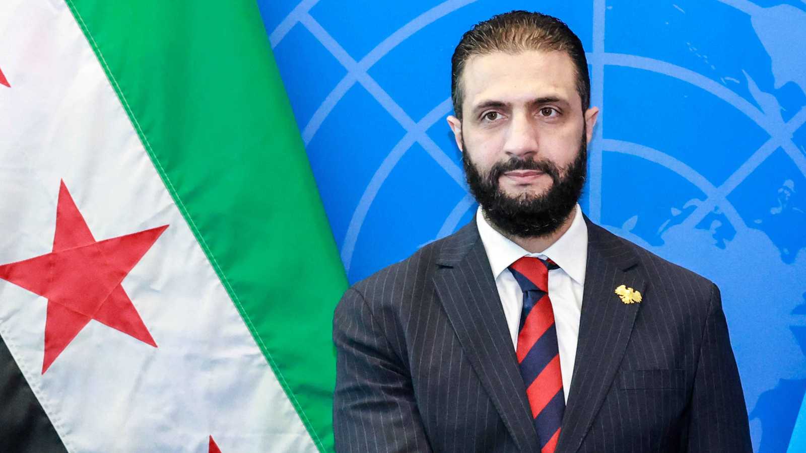 بريطانيا ترفع العقوبات عن الشرع ووزير داخليته