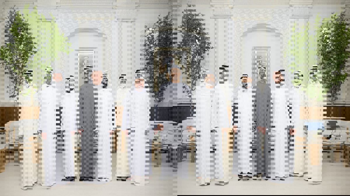 محمد بن زايد رئيساً.. كيف كان الشِعر مؤشراً؟!