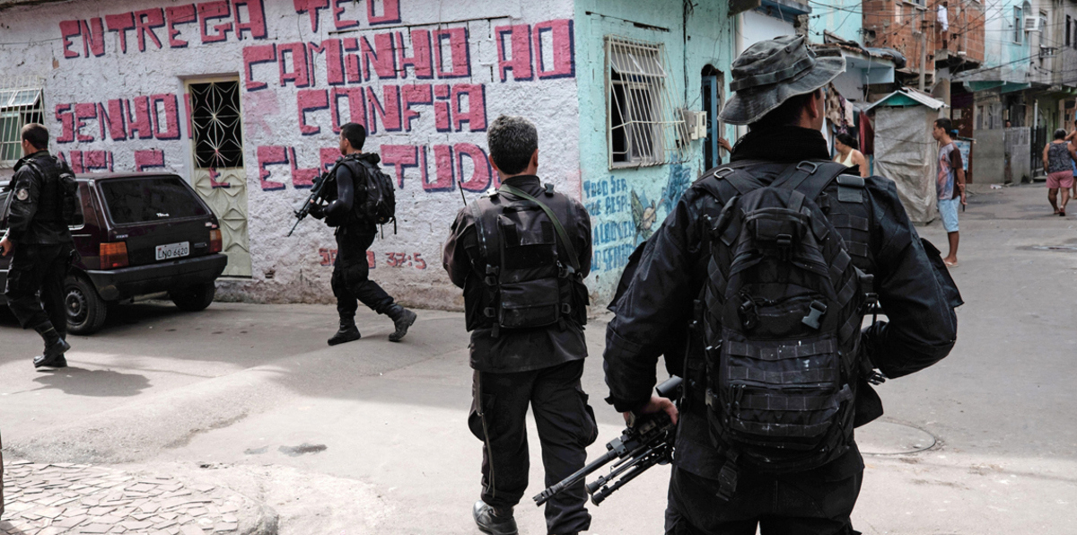 7 قتلى بتبادل لإطلاق النار مع الشرطة في ريو دي جانيرو