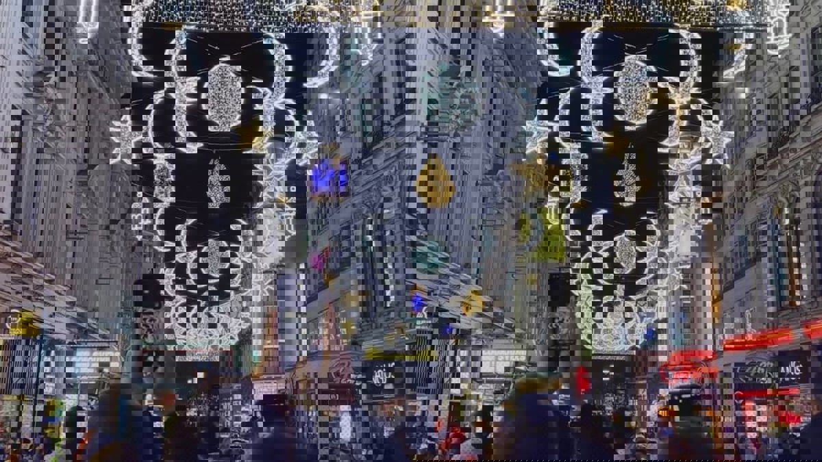 لا موائد كبيرة.. عرب أوروبا يستعدون لاستقبال شهر رمضان