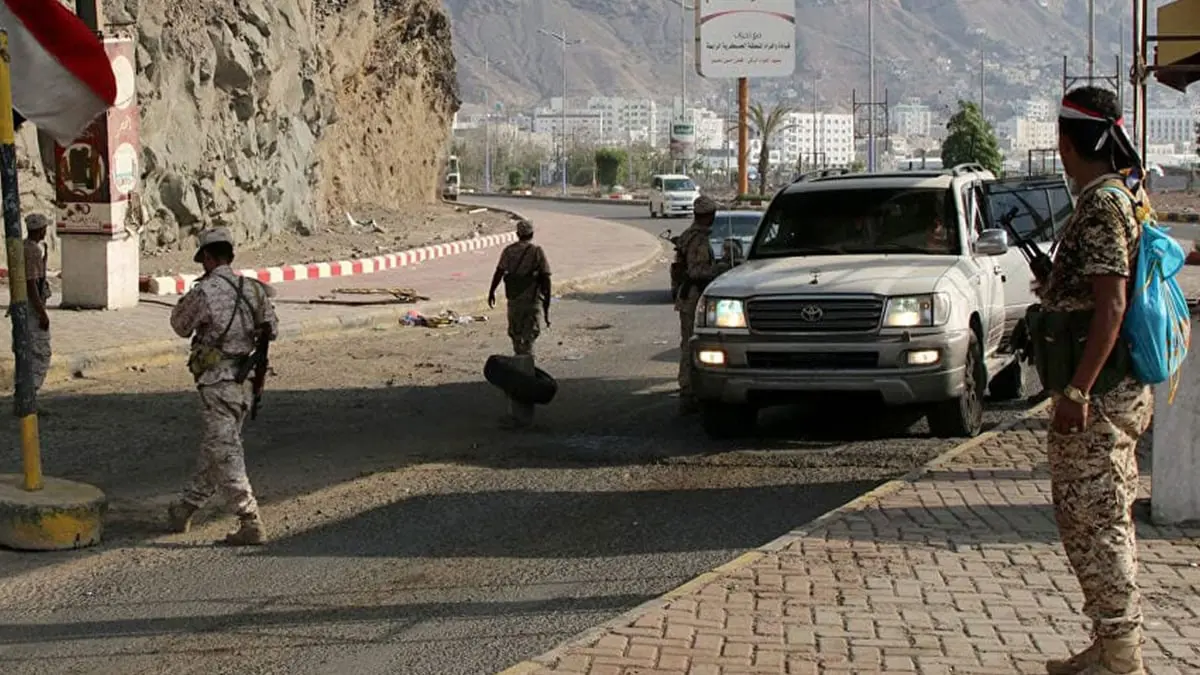 اليمن.. الانتقالي الجنوبي يتعهد باستعادة المناطق المتبقية في حضرموت‎‎ والمهرة