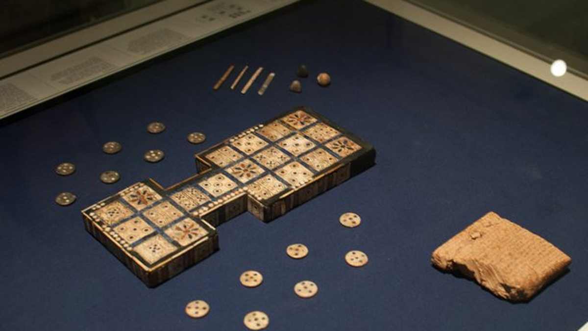 بعد 5 آلاف عام.. لعبة أور الملكية تعود إلى العراق‎ (فيديو)