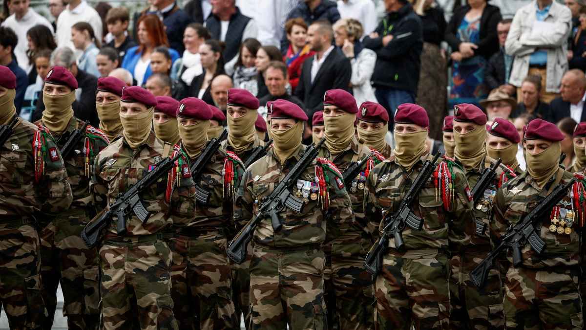 فرنسا تقر ميزانية دفاعية غير مسبوقة لعام 2025