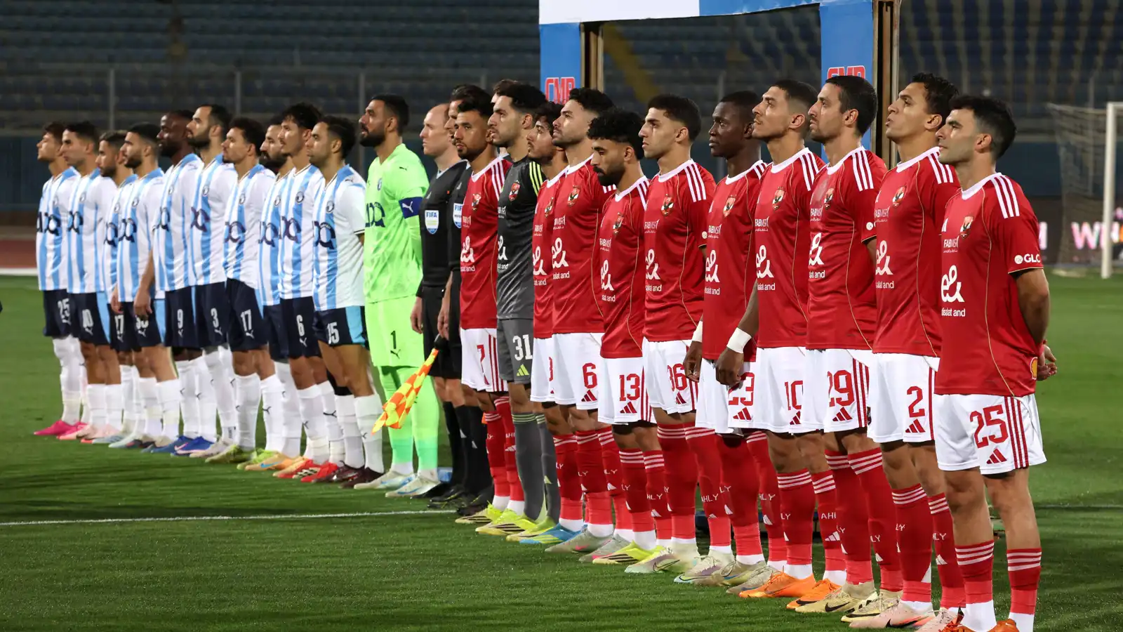 بعد فضيحة بيراميدز.. أول تغيير مهم في تشكيل الأهلي ضد الزمالك