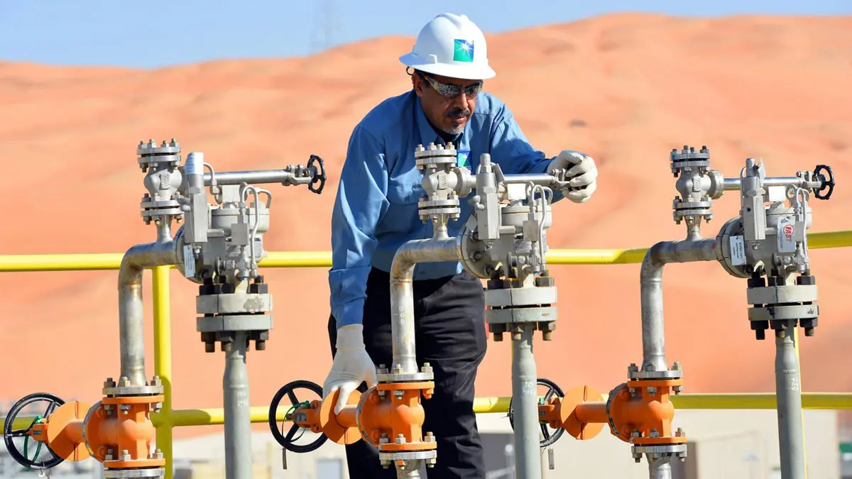 السعودية تؤكد استعادة قدرتها الإنتاجية من الغاز