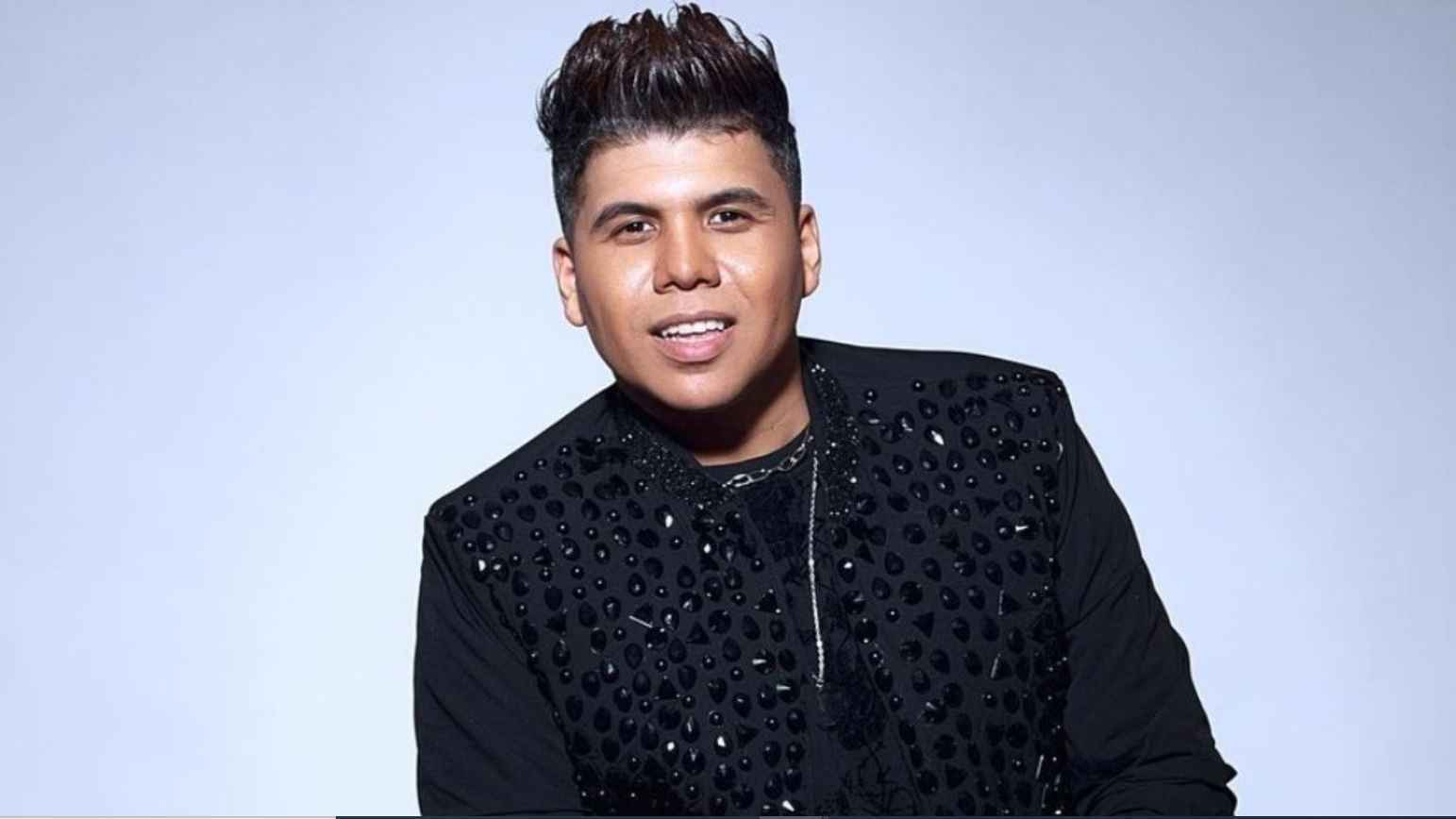 عمر كمال يطلب رأي الأزهر حول حكم أموال الغناء