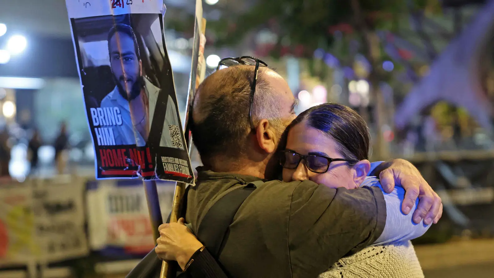 من المنتصر؟.. إسرائيل وحماس تشهران أسلحة "حرب الصورة"