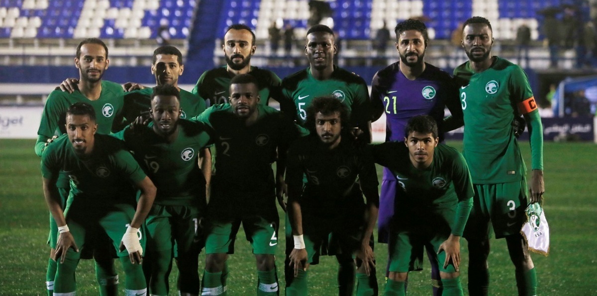 مباراة السعودية وأوكرانيا.. انتقادات حادة للملعب والنقل التلفزيوني