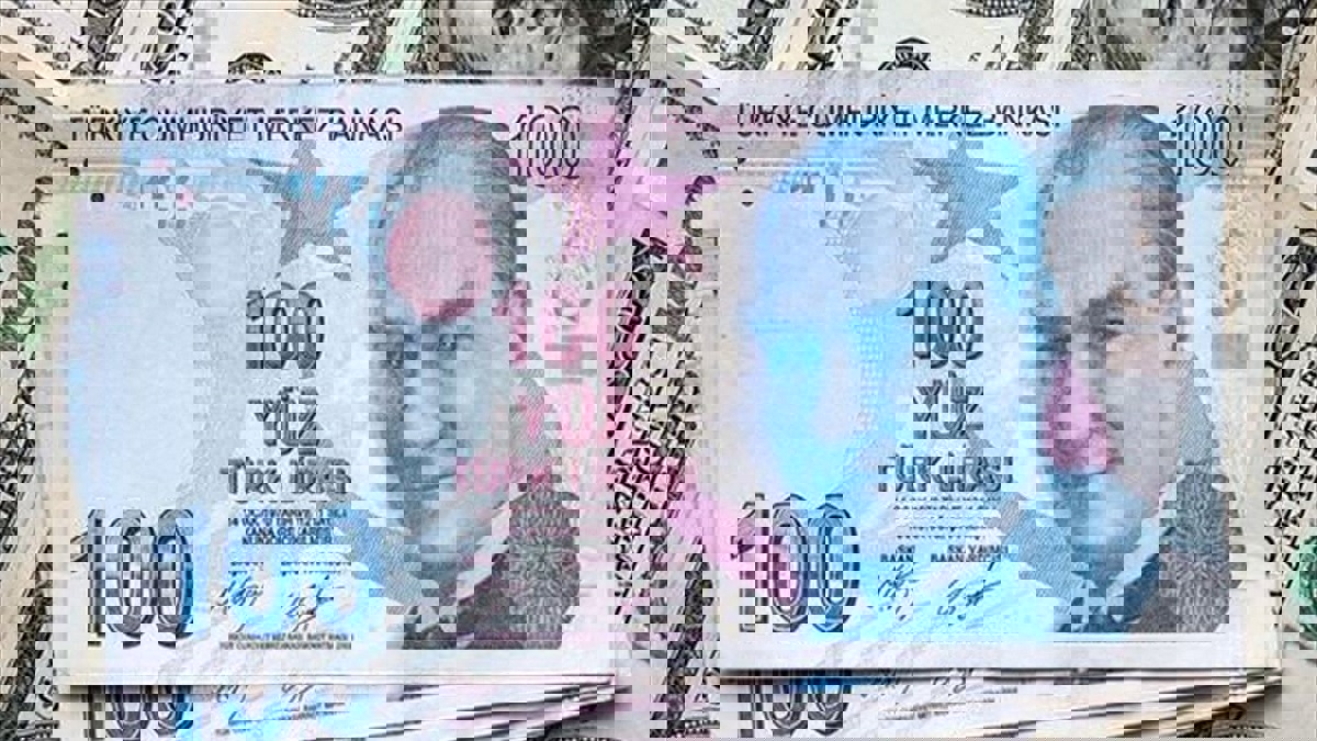 الليرة التركية تتراجع بعد شن أنقرة هجومًا بريًّا في سوريا