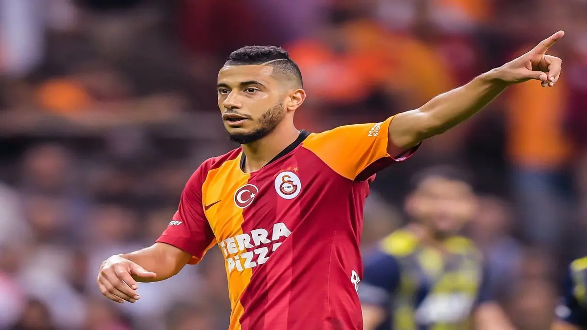 صحيفة رومانية تكشف تفاصيل عرض نادي الهلال السعودي للتعاقد مع يونس بلهندة من غالاتا سراي