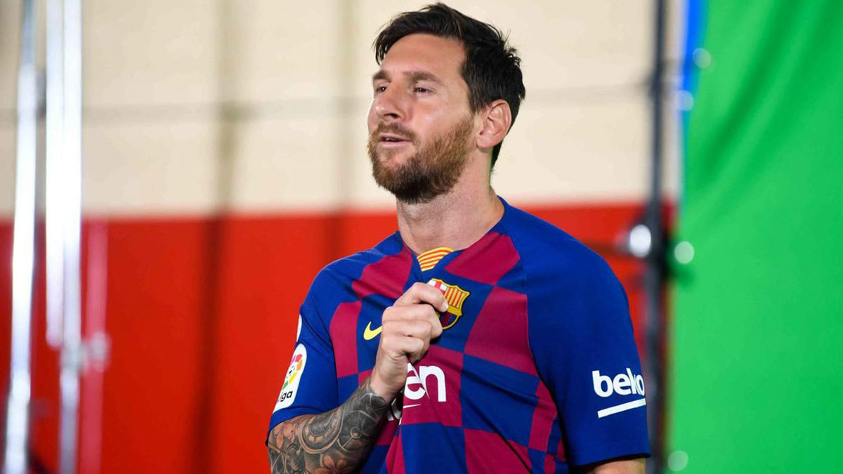 تقارير: نادي برشلونة يعتزم تحصين ميسي بعقد جديد مدى الحياة