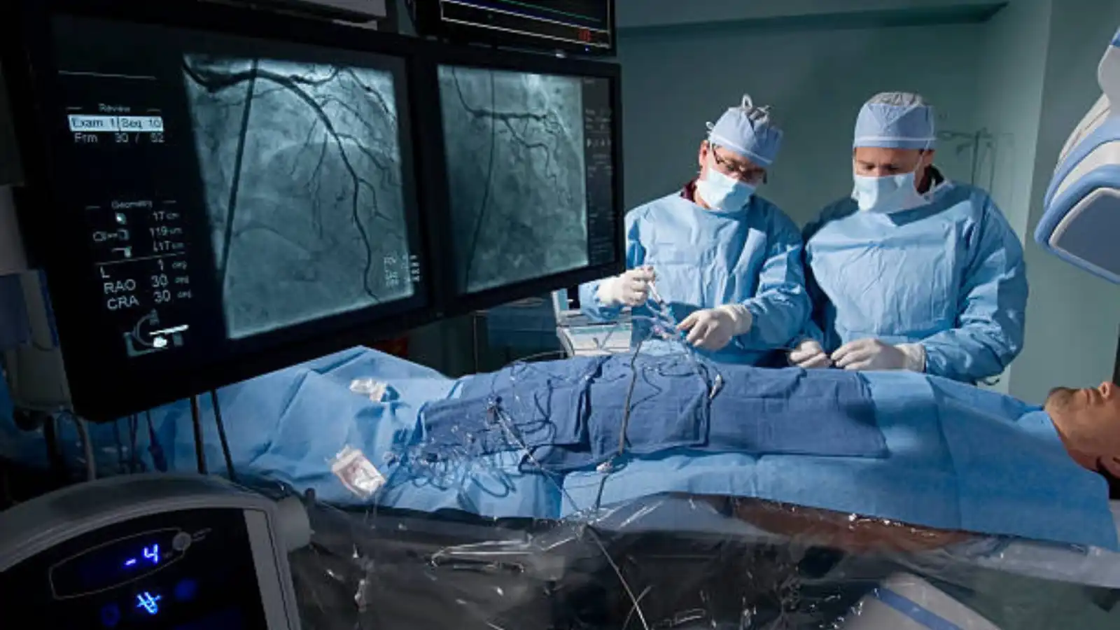 وداعاً لشق الصدر.. عملية قلب قد تغير مستقبل الجراحة (فيديو إرم)