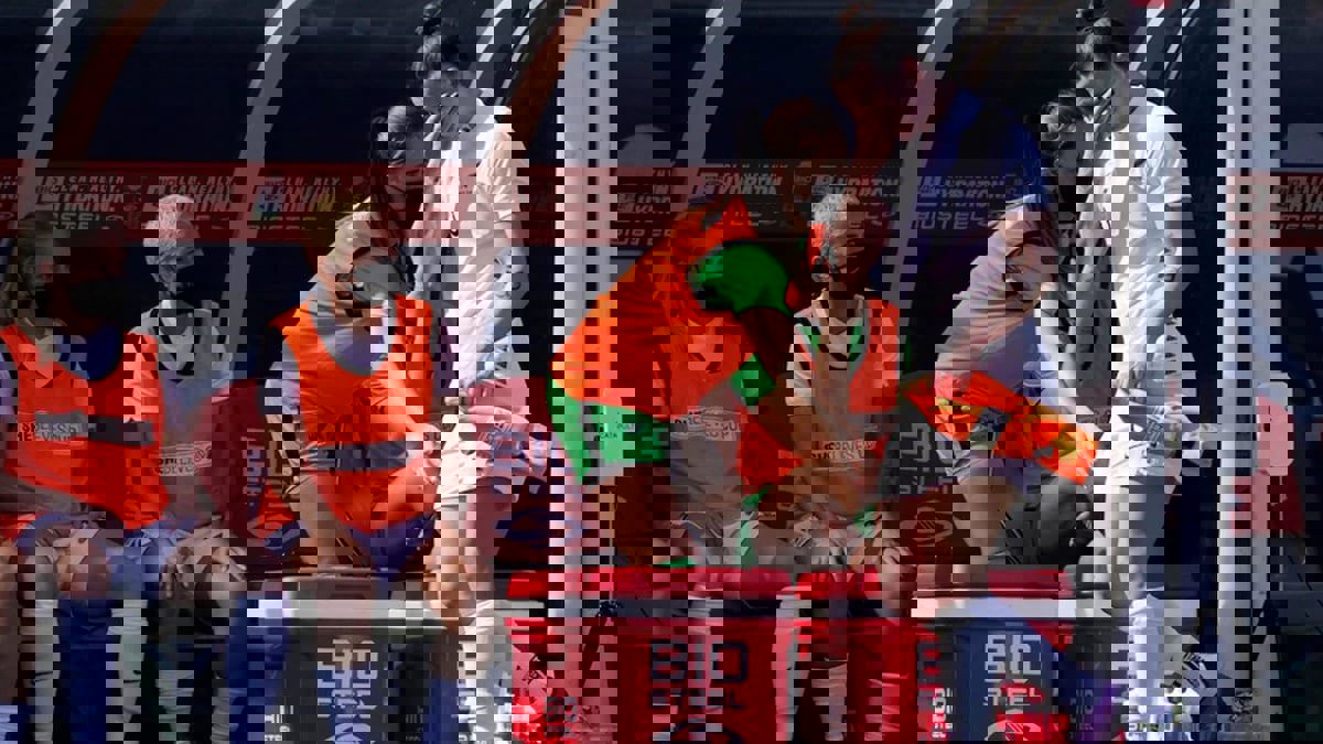 النيوزيلندية مايكالا مور تدخل التاريخ بتسجيلها "هاتريك" في مرماها أمام أمريكا (فيديو)