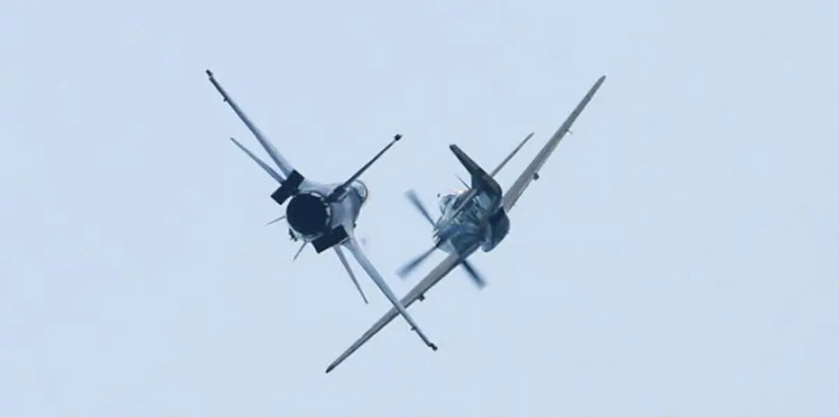 تصادم مقاتلتين أمريكيتين فوق المحيط الهادي