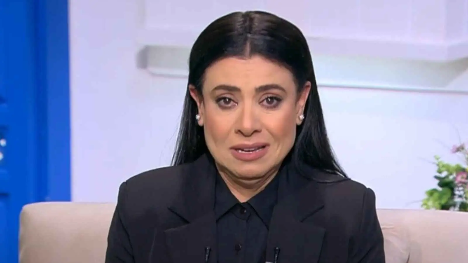 هل تخطت الفنانة نشوى مصطفى أزمة رحيل زوجها؟