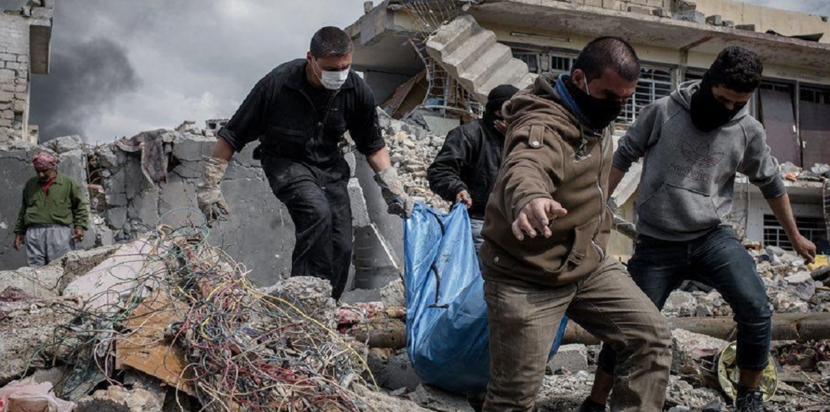 المرصد العراقي: مئات الجثث مازالت تحت الأنقاض في الموصل