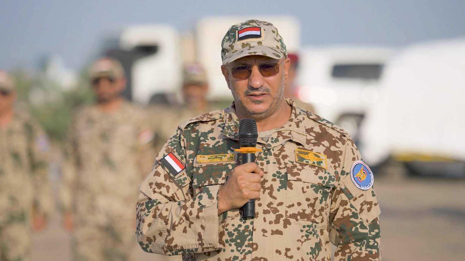 مجلس القيادة الرئاسي: لا سلام في اليمن إلا بـ"اقتلاع" الحوثيين (صور)