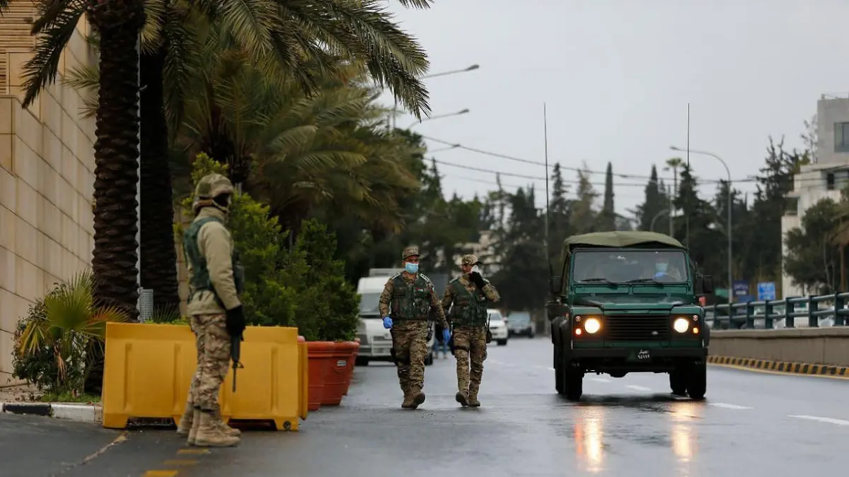 رغم تحذيرات "الصحة العالمية" .. 5 دول عربية تخفف حظر التجول في مواجهة "كورونا"