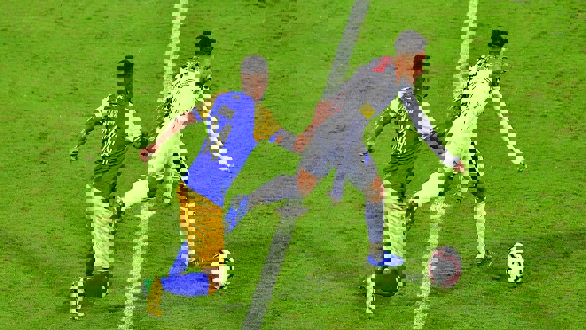 هتان باهبري يكشف موقفه من مغادرة نادي الشباب السعودي