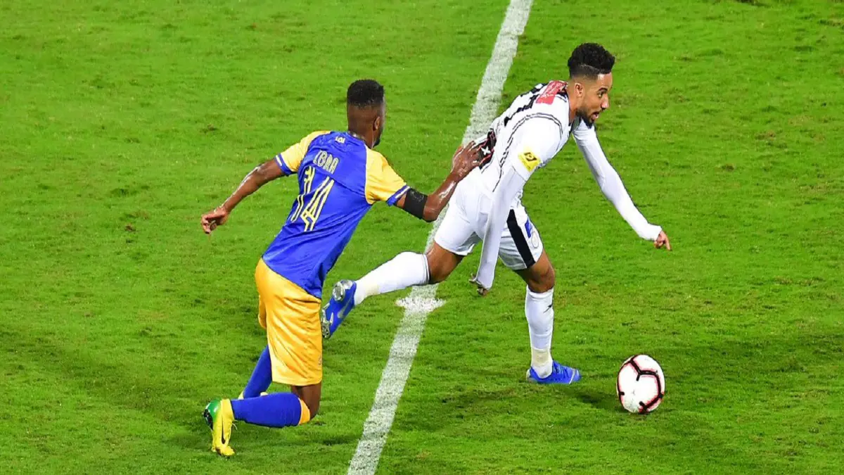 هتان باهبري يكشف موقفه من مغادرة نادي الشباب السعودي