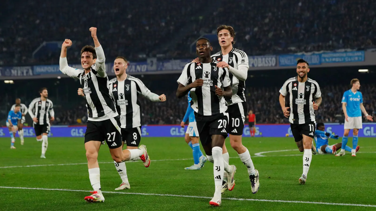 نجم باريس سان جيرمان السابق يحقق رقمًا تاريخيًّا مع يوفنتوس