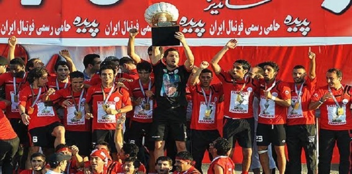 تهنئة "عسكرية" أمريكية غير متوقعة لبطل الدوري الإيراني (صورة)