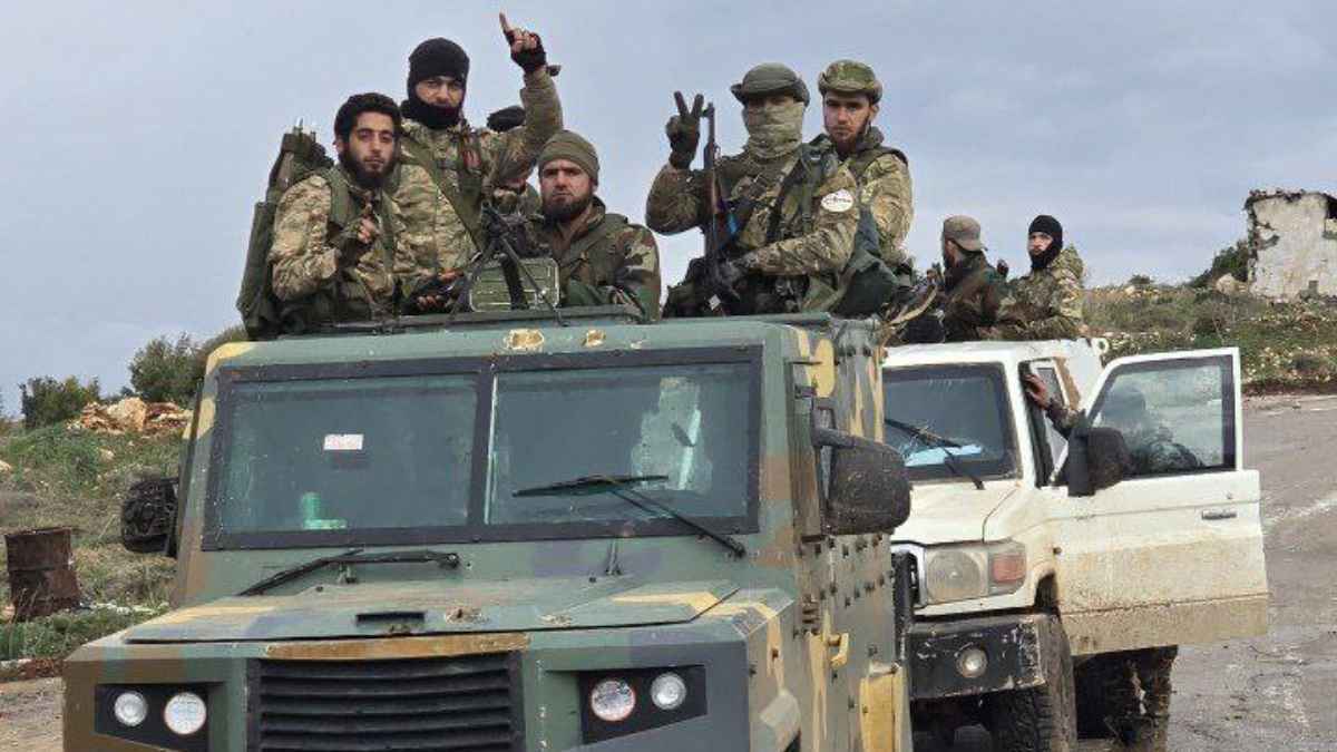 سوريا.. ضبط متهم بمجزرة "كفر شمس" في حمص (فيديو)