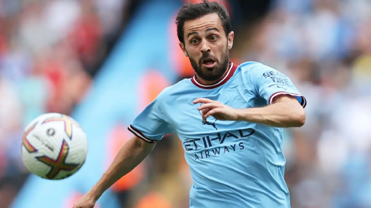 برناردو سيلفا يلمح لمغادرة مانشستر سيتي (صورة)