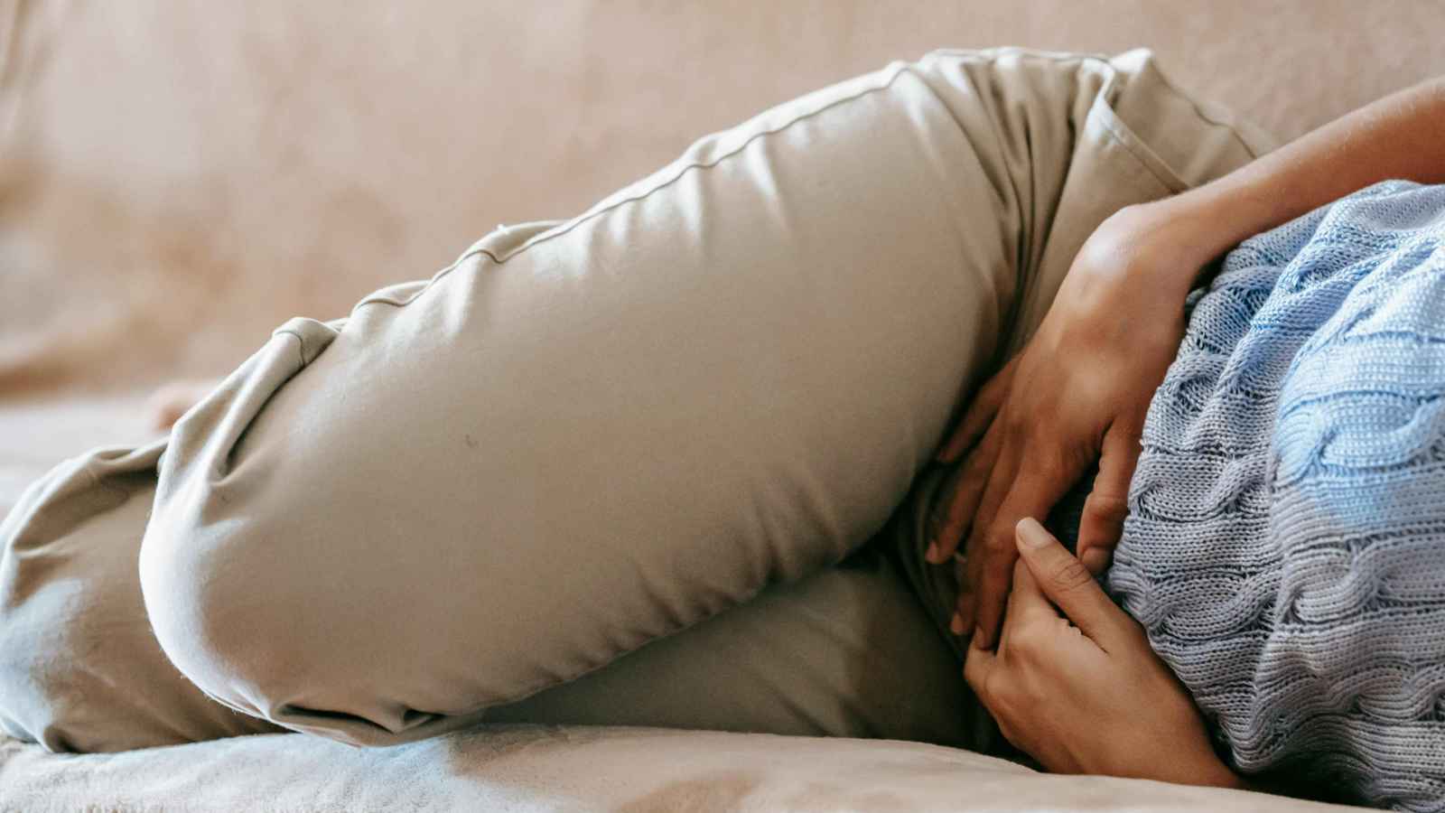 قد يسبب السرطان.. النظام الغذائي مسؤول عن بلوغ  الفتيات المبكر