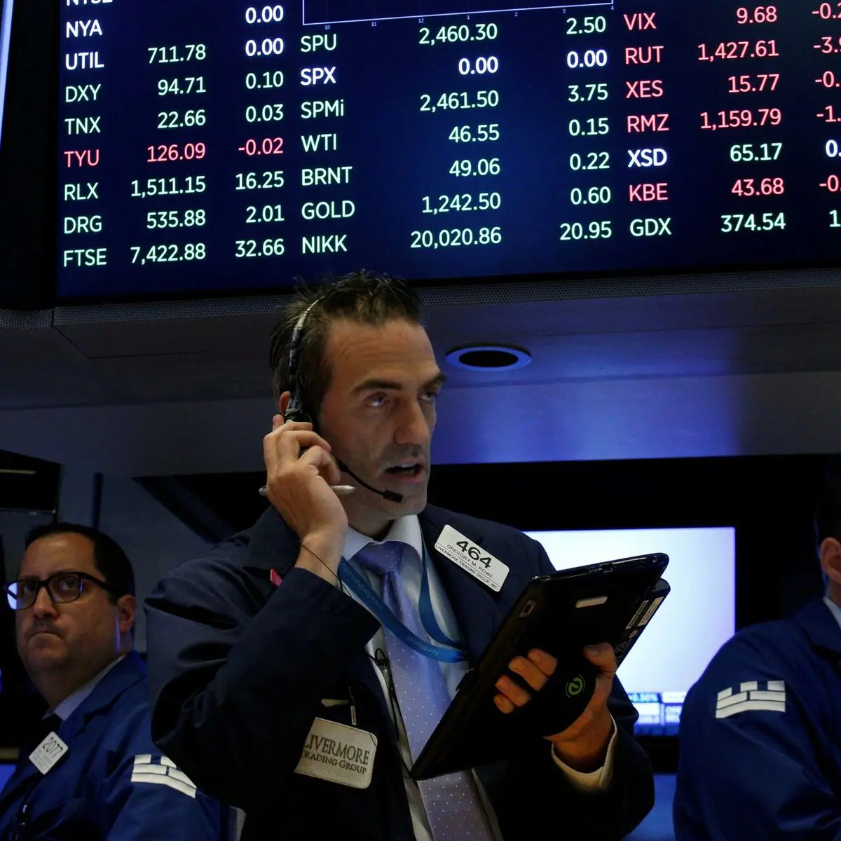 الأسهم الأمريكية تغلق على انخفاض مع ترقب بيانات اقتصادية‎