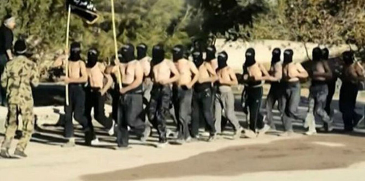 قصف جوي مصري في سيناء يقتل 3 بينهم متشددان