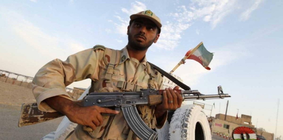 الحرس الثوري الإيراني يعلن قتل أربعة متسللين من باكستان