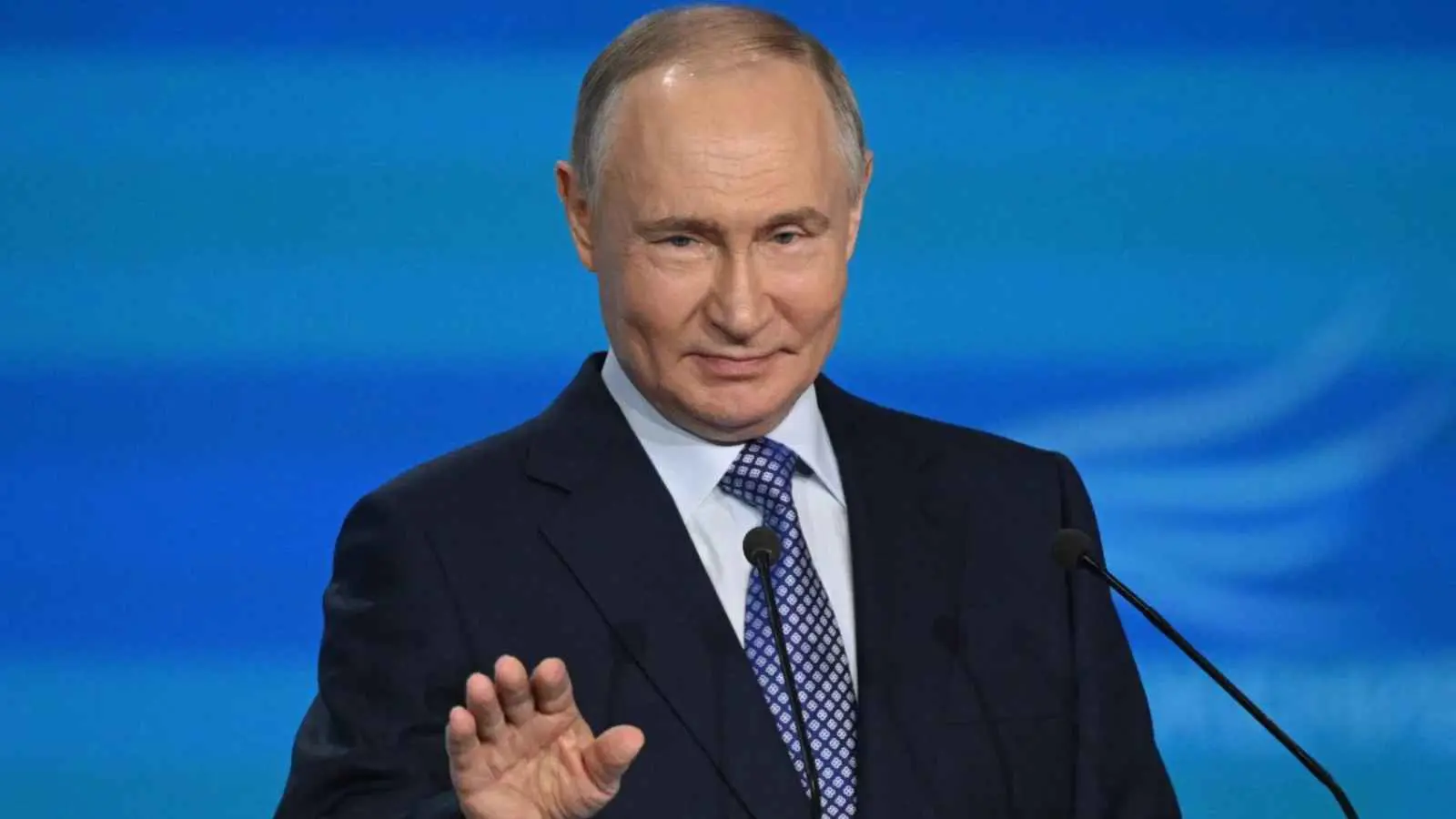 مع استمرار الحرب الأوكرانية.. بوتين يوسع نطاق قانون السرية