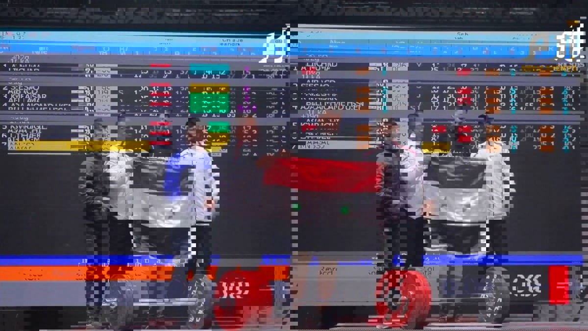 البطولة العربية لرفع الأثقال في دمشق.. عودة الفعاليات الرياضية بعد غياب طويل (فيديو)