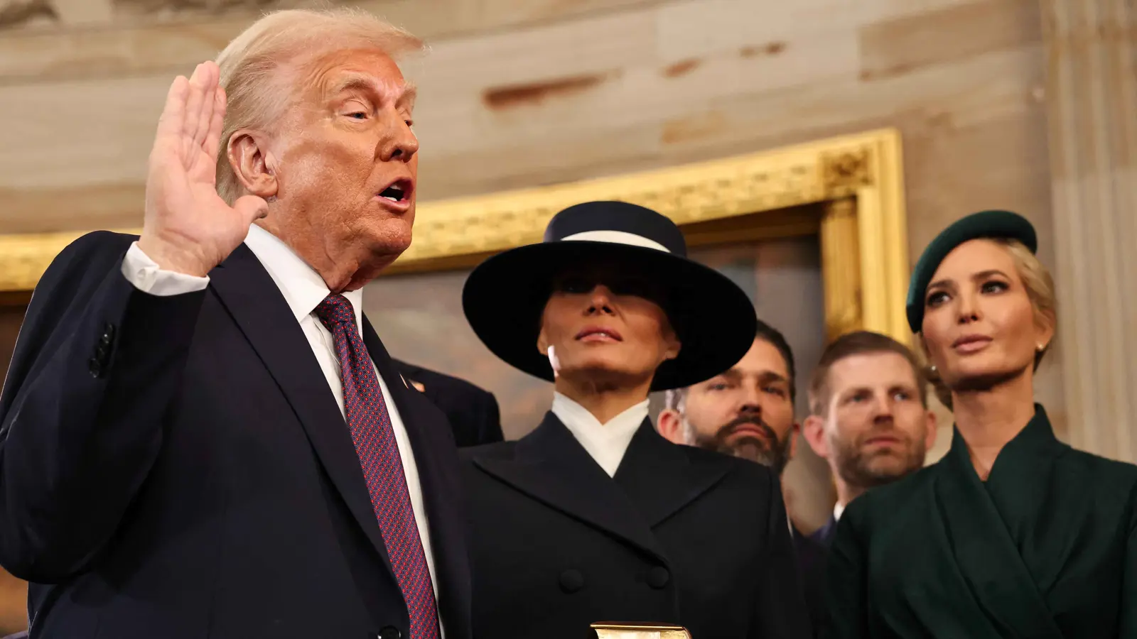 ميلانيا وإيفانكا.. الصراع الخفي داخل عائلة ترامب