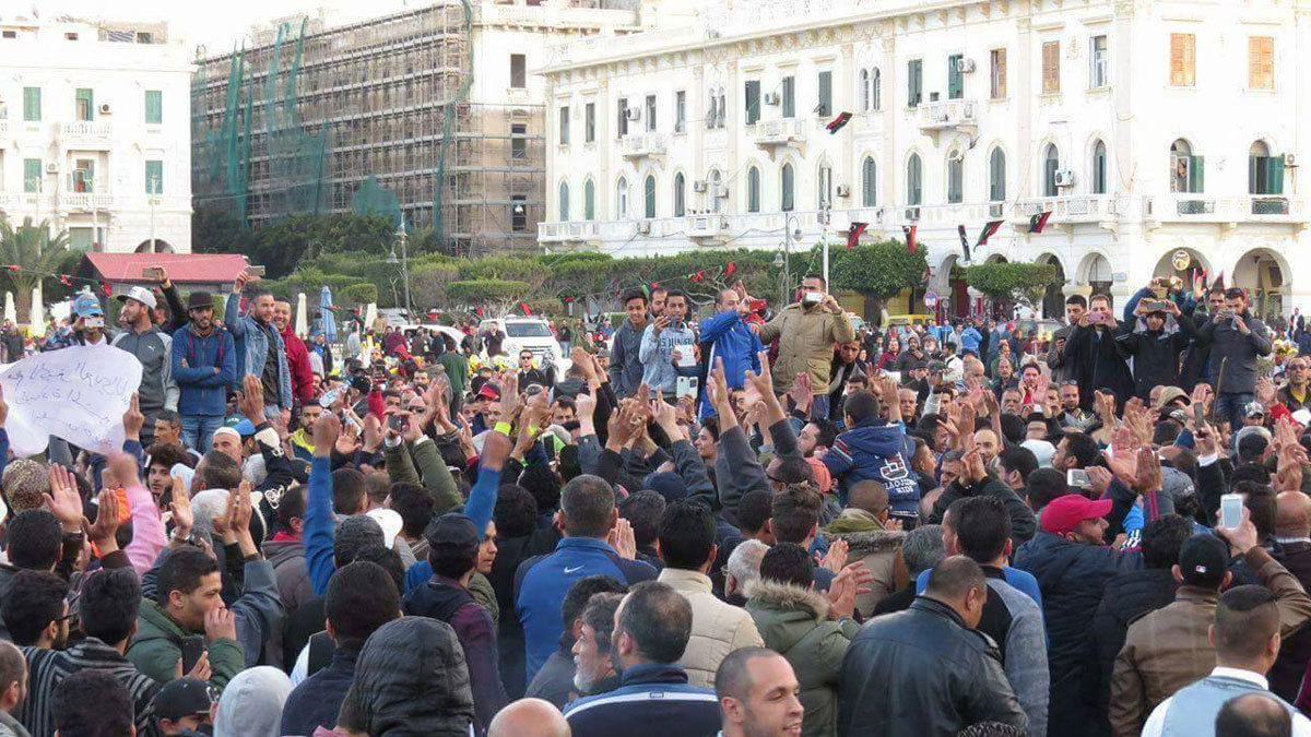 "الوفاق" الليبية تشن حملة اعتقالات ضد منظمي تظاهرات طرابلس